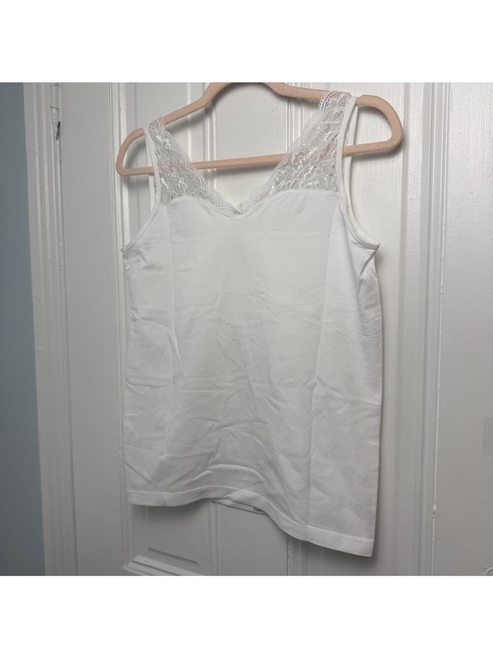 Breezies Natural Curves Lace Seamless Cami White 1X NWOT